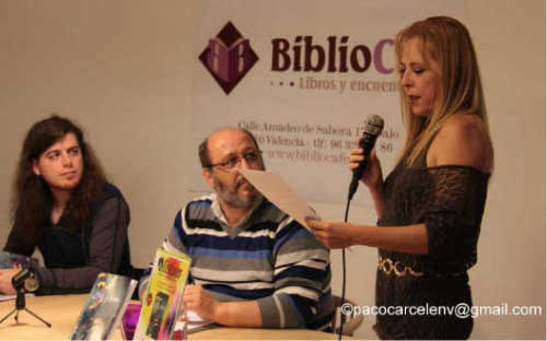 Presentación del Poemario Del Alma en Bibliocafé