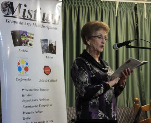 Presentación del poemario de Josefa García Vives