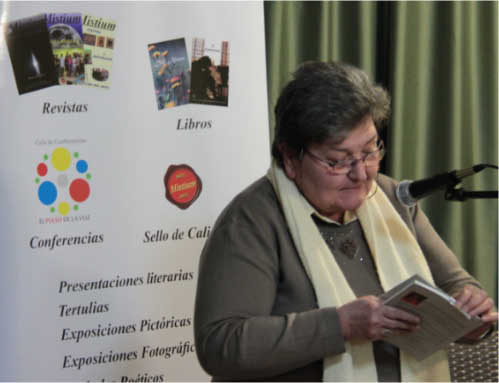 Presentación del poemario de Josefa García Vives