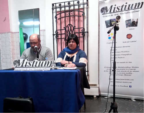 Mi participación en la presentación del poemario Luz Mari... es Amor