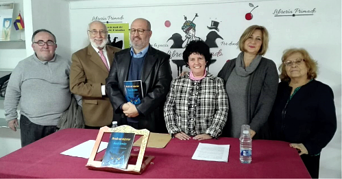 Presentación de mi libro Desde mi interior en la librería Primado