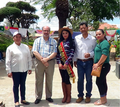 Foto con la Reina de las Fiestas 2018