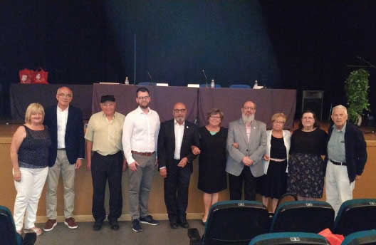 Foto de familia con algunos de los intervinientes en el IV Congreso Internacional de la Rima Jotabé