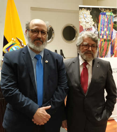 Junto a R. Gonzalo Rueda Ullauri