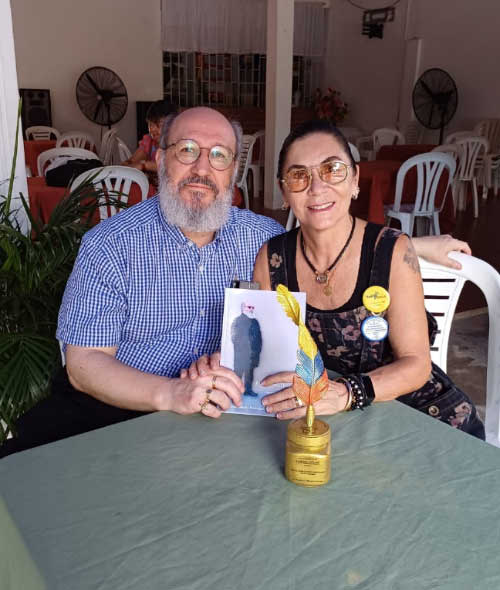 Junto a Iris Delgado de la Torre Bueno