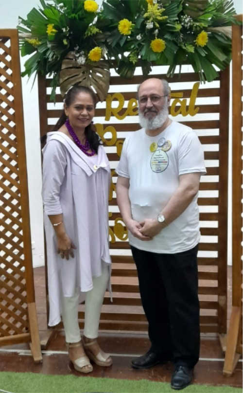 Junto a Esmeralda Galván Cruz