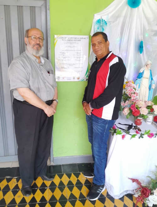 Junto a Freis Eduardo Ruiz Pérez